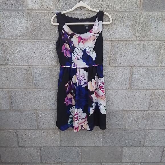 Adrianna Papell Sheath Dress Sz 6 Black Floral Sleeveless‎ Midi Career Pleated - Picture 1 of 9